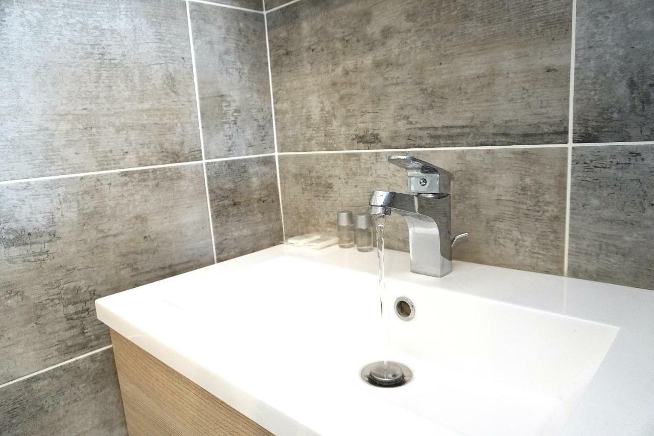 Studio terrasse Montpellier - Parking privé - Proche ligne 1 Exteriör bild